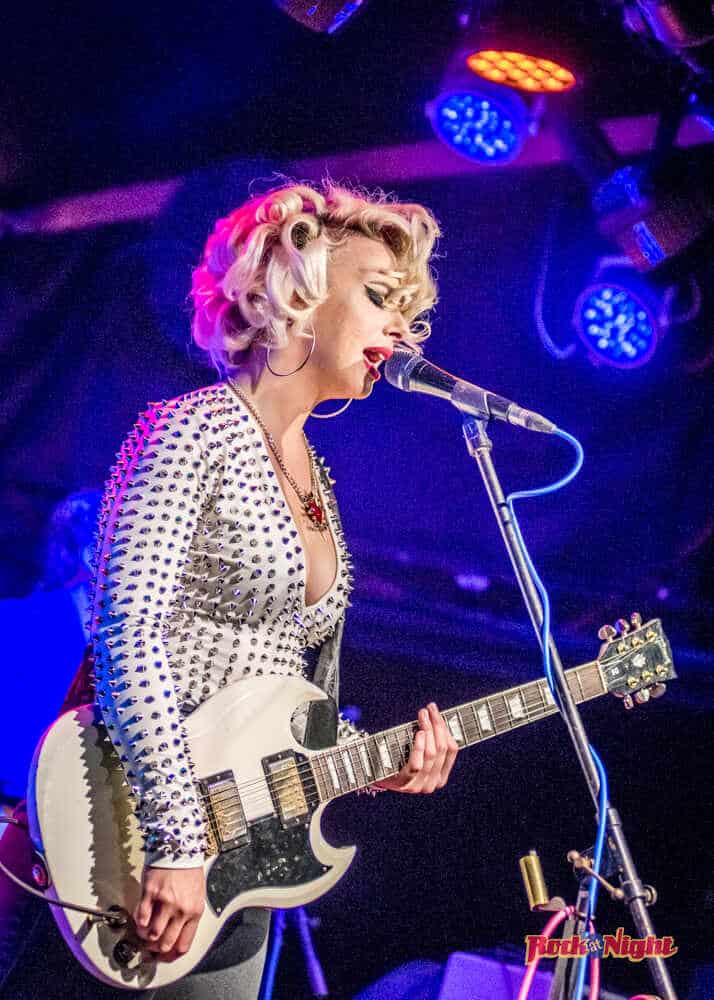 Blues artist Samantha Fish sizzles at Skipper’s Smokehouse – Rock At Night